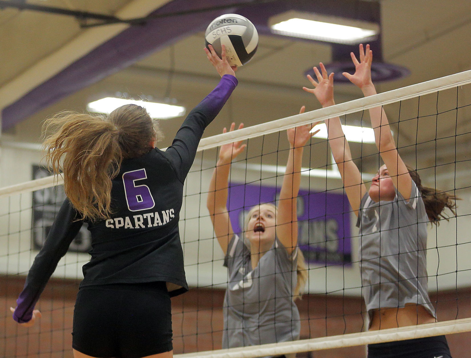 Truckee at Spring Creek Volleyball 89.jpg